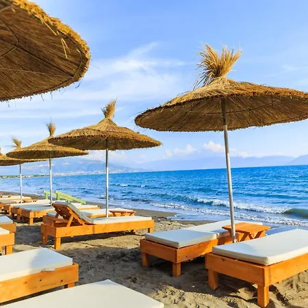 Ecuador Resort Zverneci