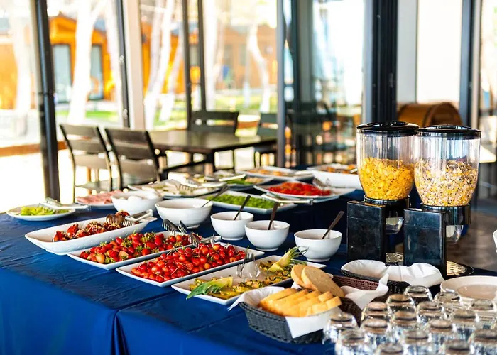 Resort Ecuador Zvernec