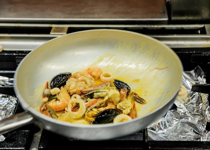 Ecuador Resort Zvernec